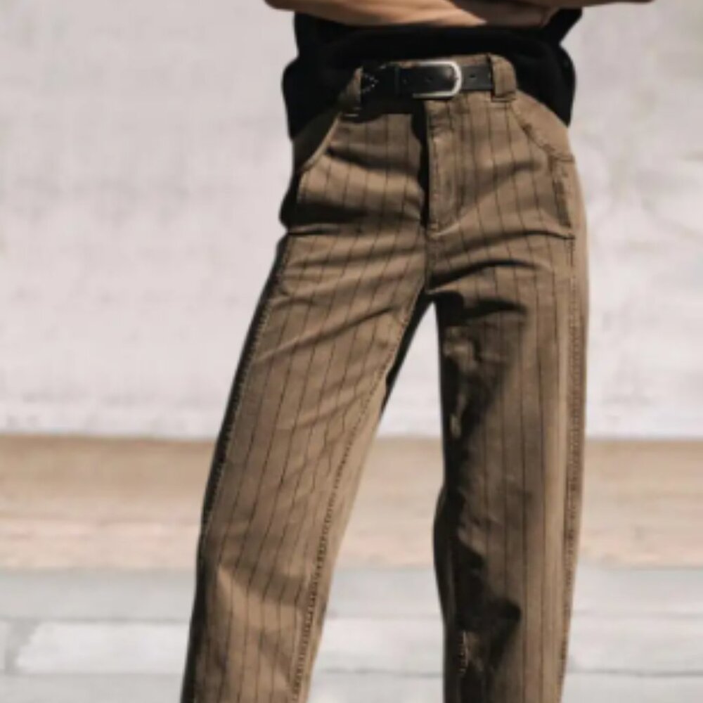 Pinstriped Mid Waist Straight Leg Crop Pants Without Belt--Size Medium (6/8)